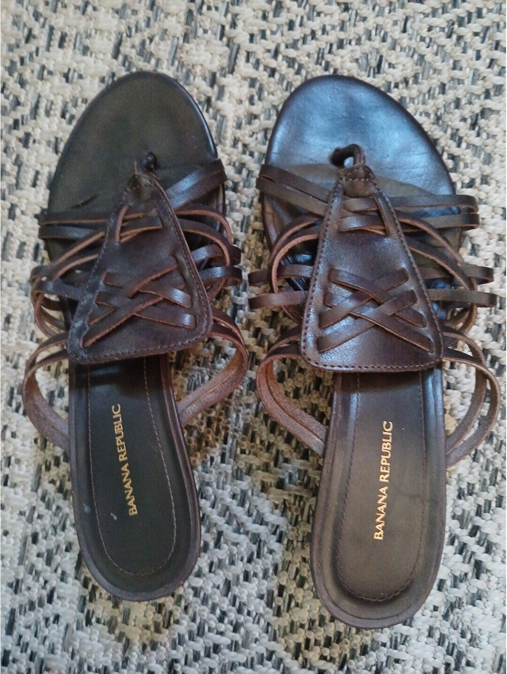 Banana Republic Black Leather Strappy Kitten Heels Open Toe Slip On